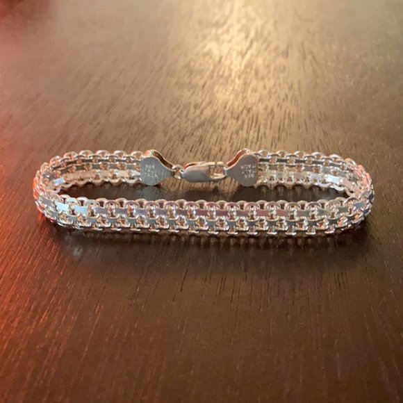 Shiny Woven Pattern 925 Sterling Silver Bracelet - Picture 1 of 6